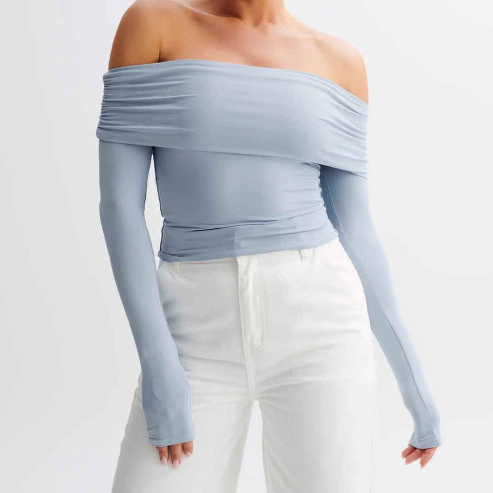 Meshki Elegant Off-Shoulder Blue Women's Top
